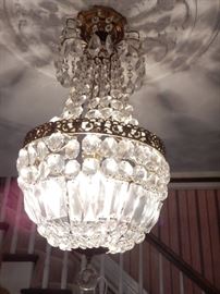 CEILING LIGHTS AND CHANDELIERS