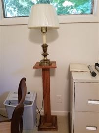Lamp and pedestal plant stand