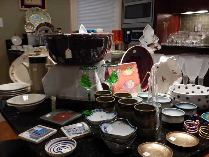 PRETTY DISHES AND THINGS