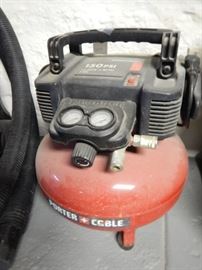 COMPRESSOR