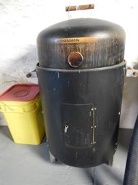 SMOKER