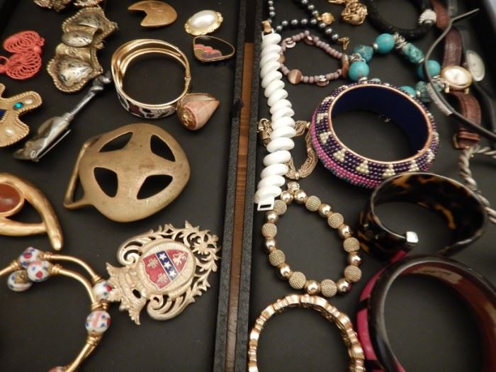 COSTUME JEWELRY