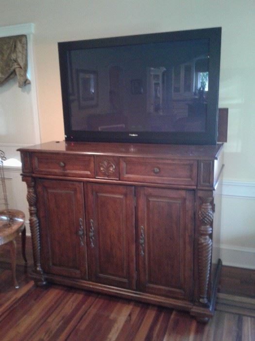 Amazing quality TV cabinet 
