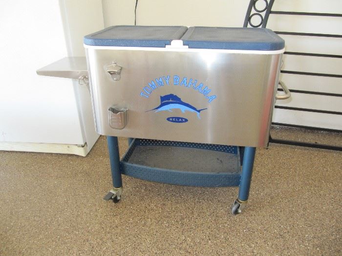 Tommy Bahama Ice chest cart