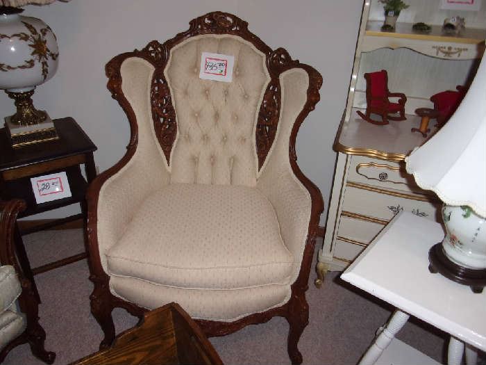 Sale Picture