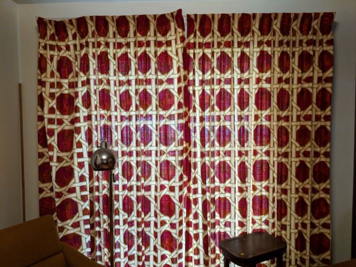 $20  Vintage 2 panel curtains