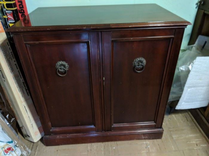 $175  Capehart TV and cabinet
