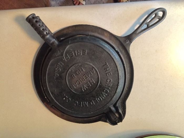 Antique Griswold #8 Waffle Maker