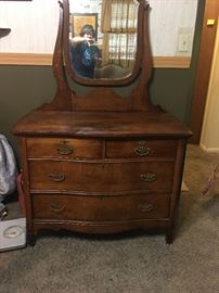 Antique dresser & mirror. Excellent condition.
