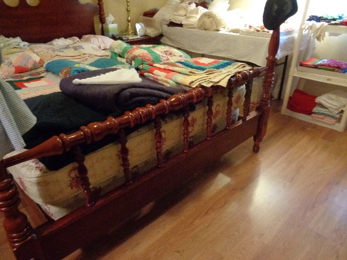 foot board on bed