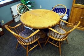 Single Pedestal Wood Dinette Table With Four Falcon Spindle Back Wood And Upholstered Chairs, 30"H x 41.5" Dia