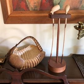 Armadillo basket purse