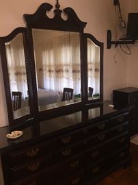 double dresser with gorgeous mirror