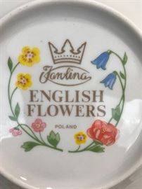 Set of Dishes by Favolina- “English Flowers”