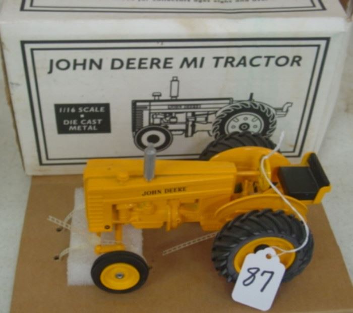 John Deere MI Tractor