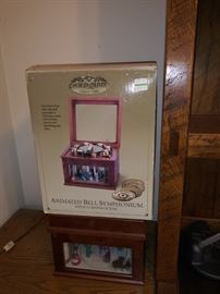Animated Bell Symphonium Disc Music Box