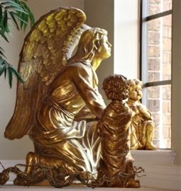 "LARGE" KNEELING ANGEL WITH CHILDREN - VERY DELIGHTFUL