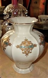 LENOX VASE