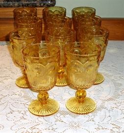 MID-CENTURY GLASSWARE