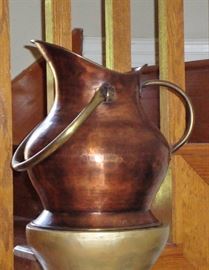 LARGE COPPER KETTLE FROM TURKEY