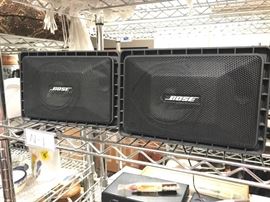 Bose Roommate 2 powered speaker