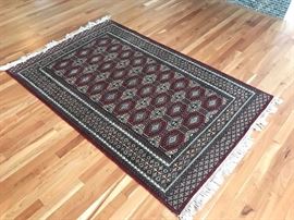  Handwoven Indian Area Rug