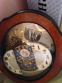 Unique clock