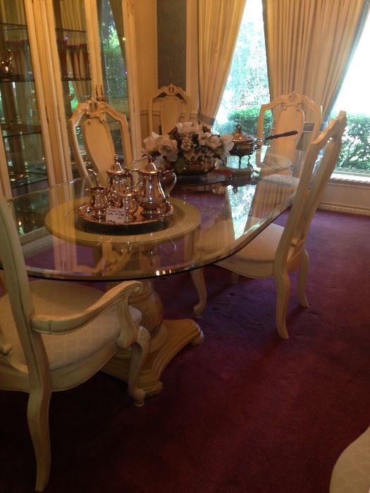 Large formal glass top/2 pedestal dining table with 8 chairs