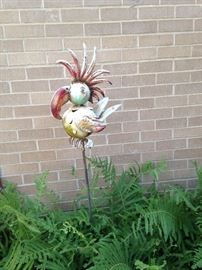 Yard art bird