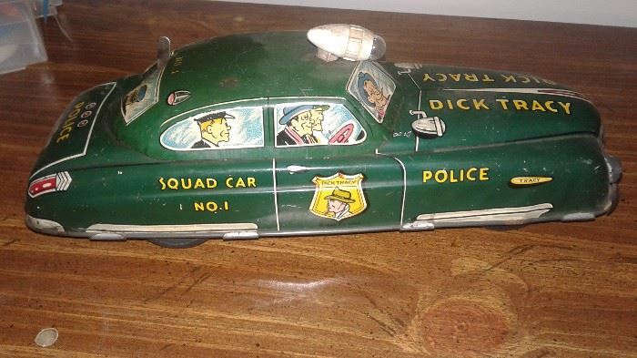 Dick Tracy battery operated large tin car