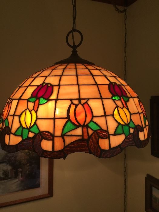 Stain glass hanging lamp