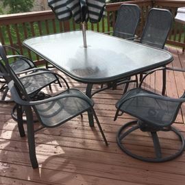 $225 Patio set