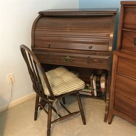 $60 Small, rolltop desk