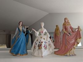 $20 Royal Doulton figurines