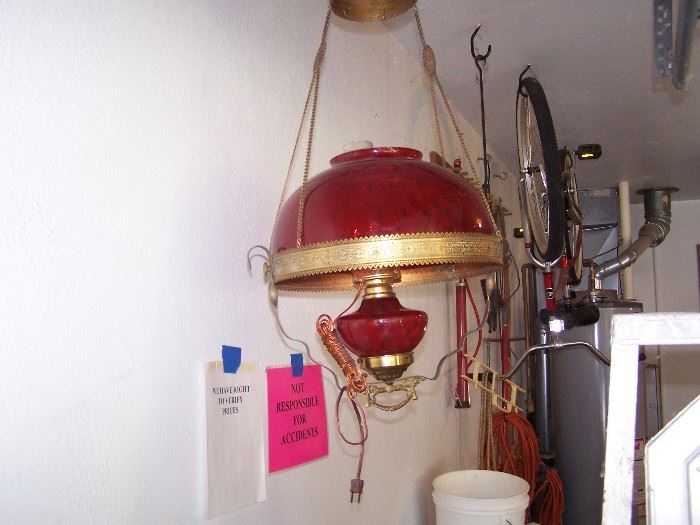 RUBY HANGING LAMP