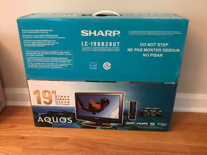 Sharp 19 inch TV