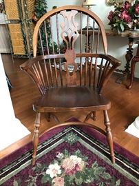 Thomasville Windsor chair with splat