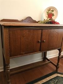 Front view of Buffet/Sideboard
