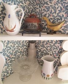 Misc. decor, glass compote