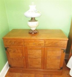 Ethan Allen dresser, hand painted kerosene lamp
