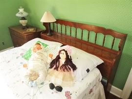 Full size bed w/ headboard, vintage dolls