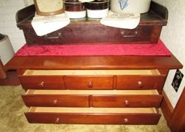 Large coffee table w/ 3 drawers on 2 sides, antique portable desk top w/ drawer