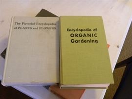 Many Books on Art & Nature