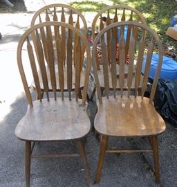 Solid Set of Oak Dinning Chairs