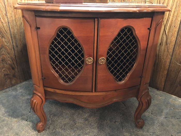 Vintage French Provencial End Table