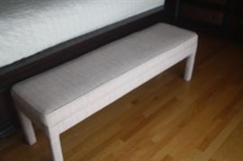 BED BENCH