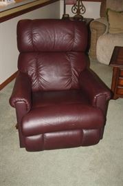 LA Z BOY RECLINER