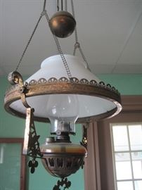 kerosene hanging lamp