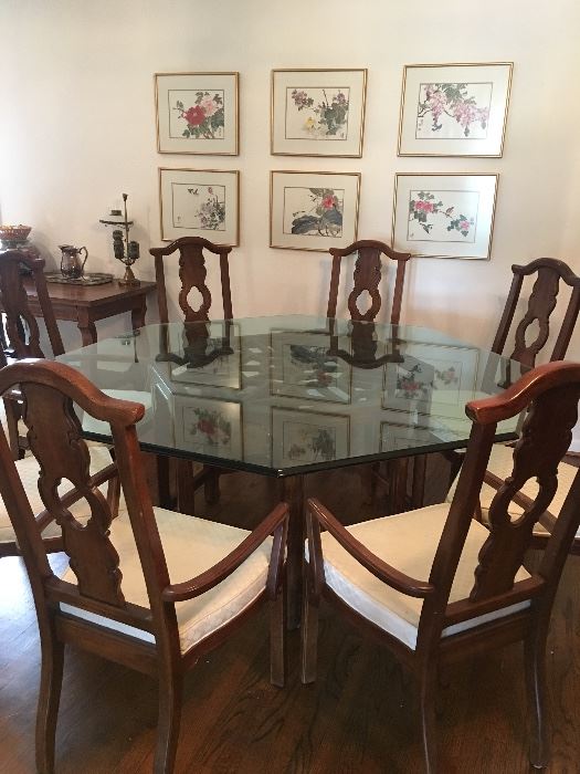 Large family dining table or would make a great conference table with a unique style! Seats 8. 