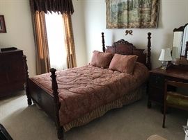 Outstanding Art Deco Bedroom Set- Queen Bed